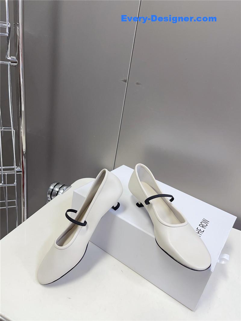 The R0w ballet flats