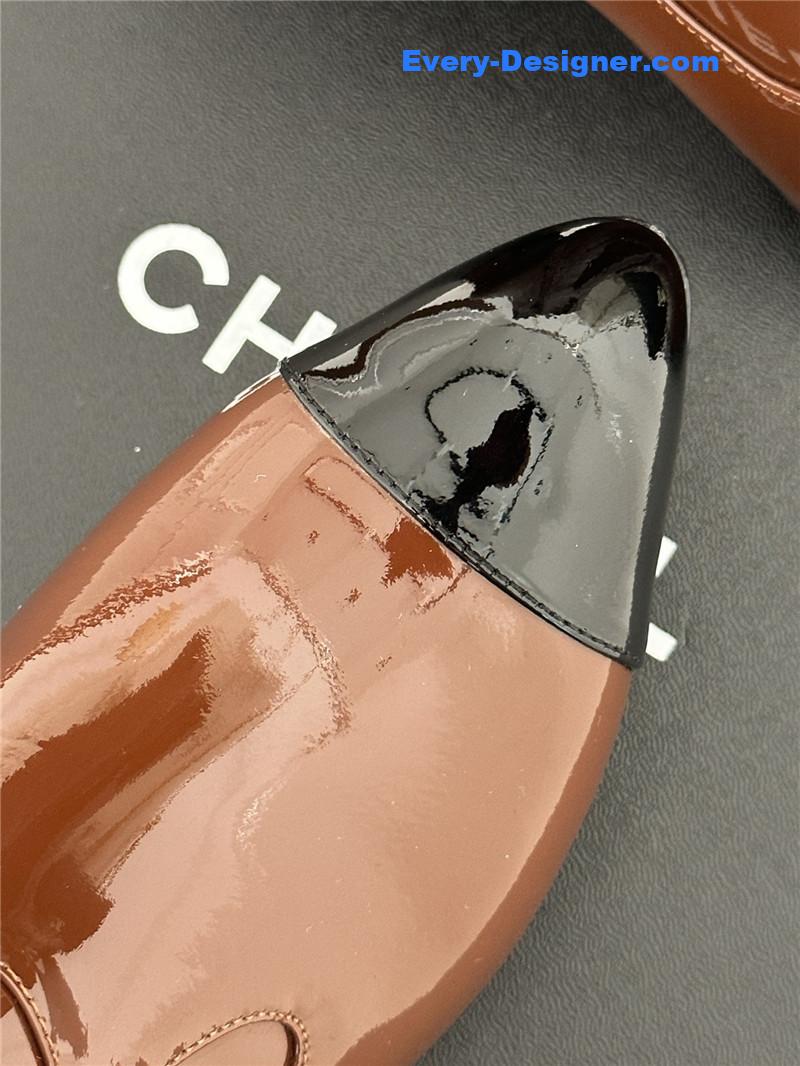 CC double C pointed chunky heel ankle boots