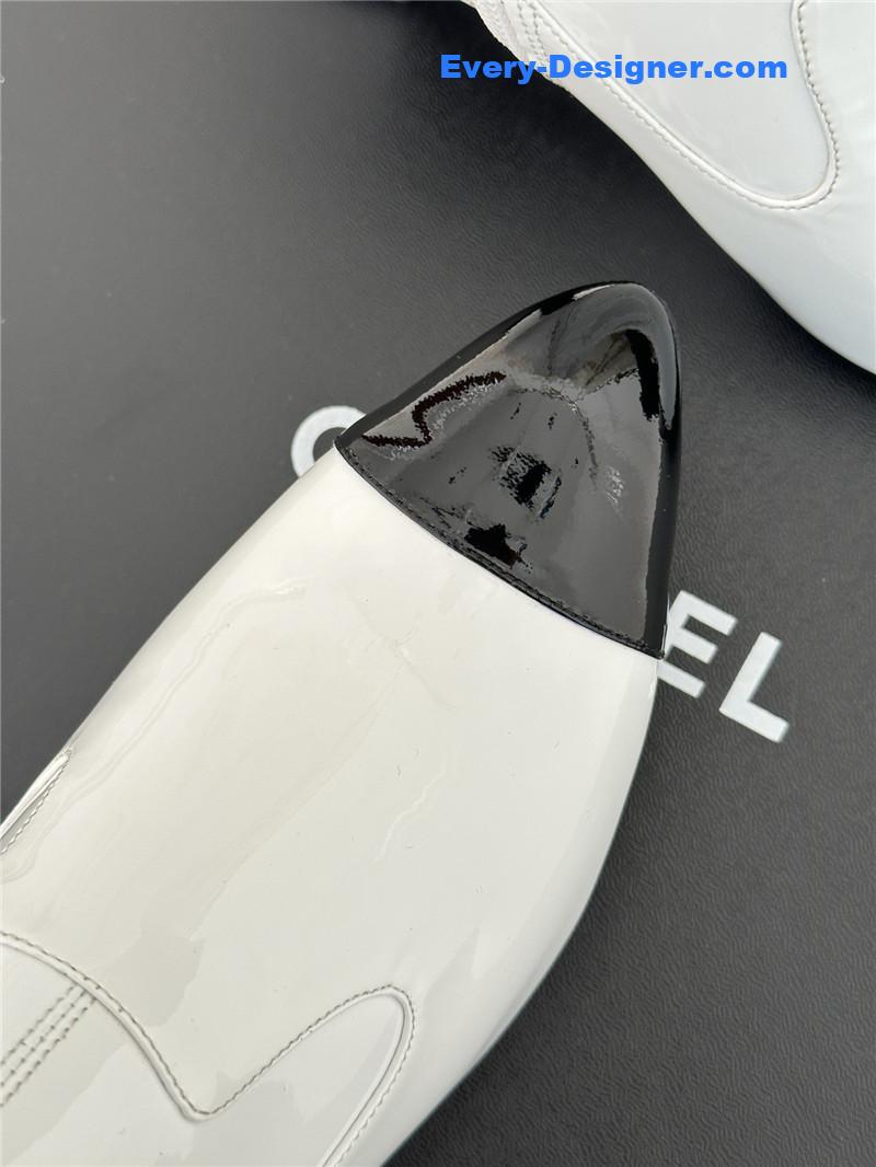 CC double C pointed chunky heel ankle boots