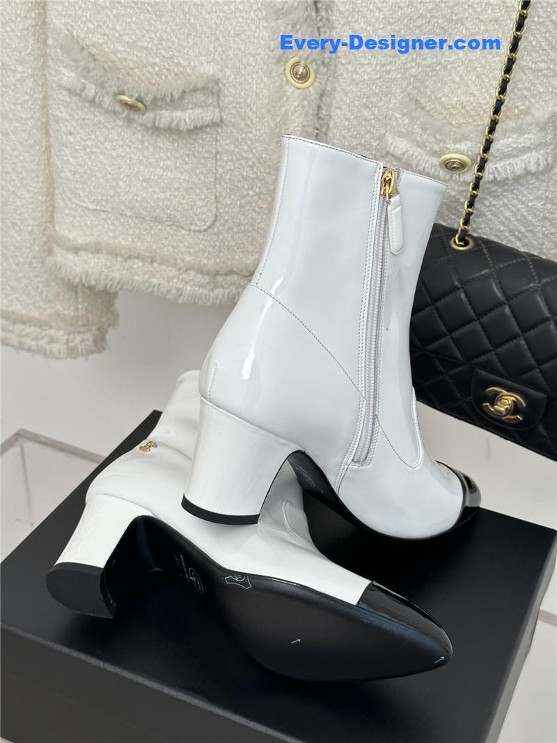 CC double C pointed chunky heel ankle boots