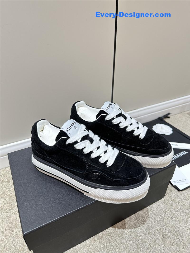 Ch**el classic sneakers
