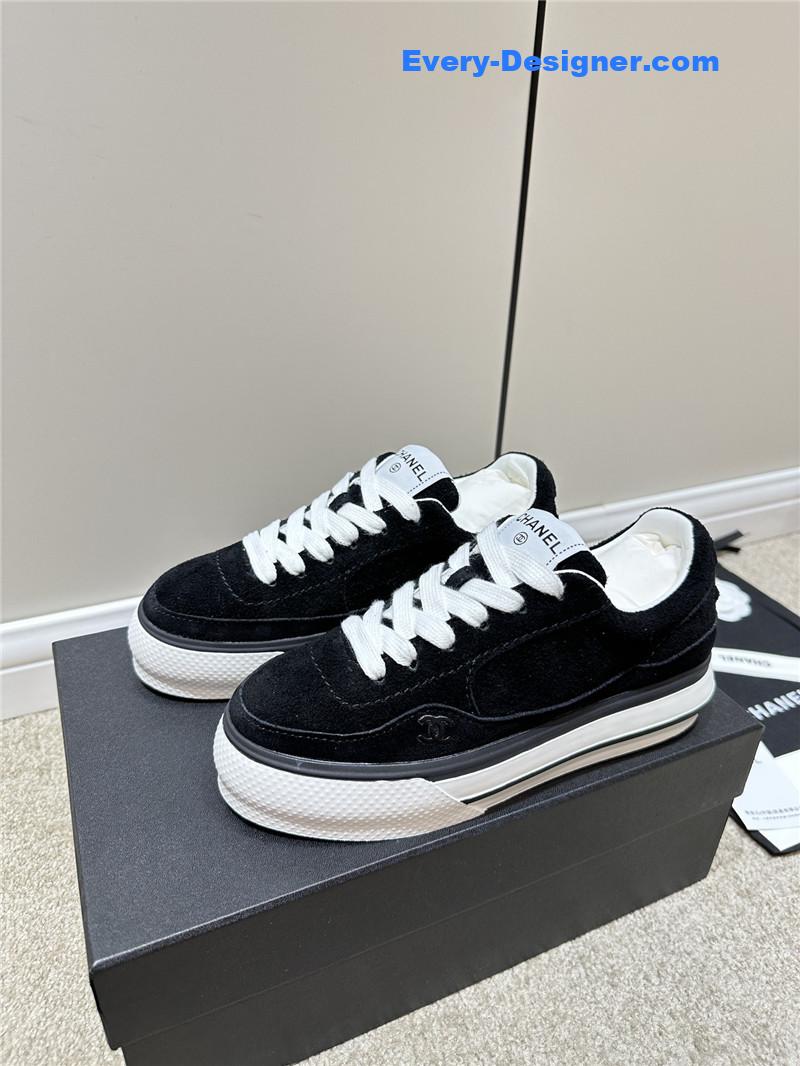 Ch**el classic sneakers