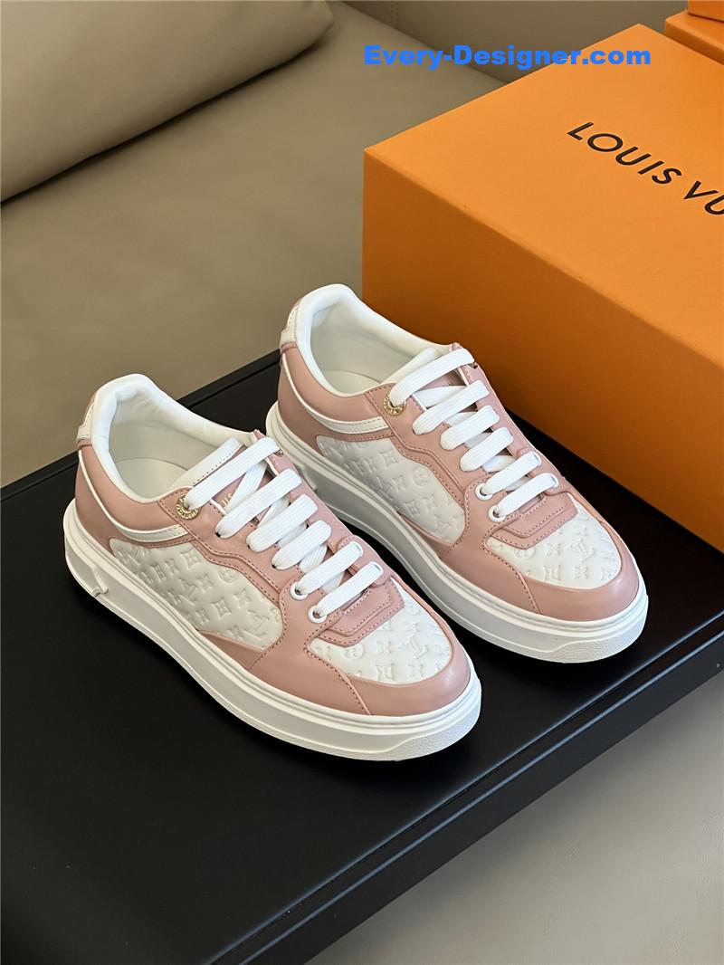 l0vis Vvtt0n lv classic platform sneakers