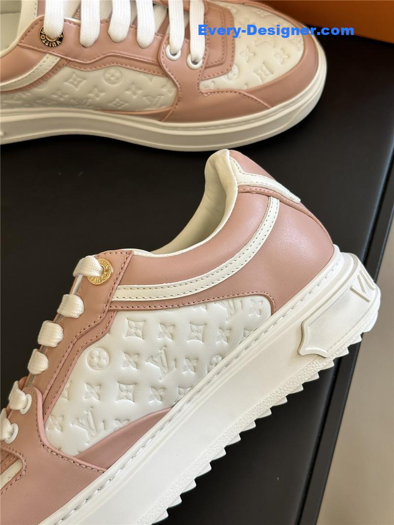 l0vis Vvtt0n lv classic platform sneakers