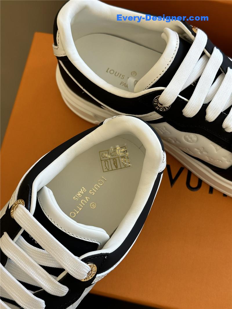 l0vis Vvtt0n lv classic platform sneakers