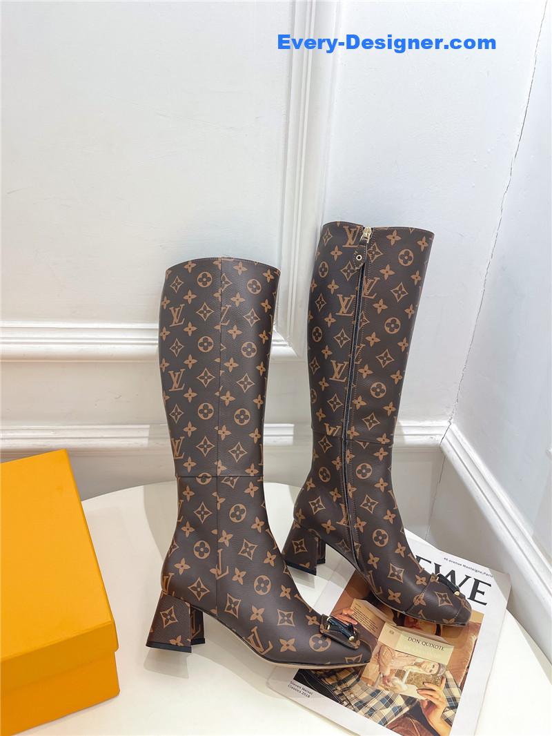 l0vis Vvtt0n lv new v-shaped chunky heel boots