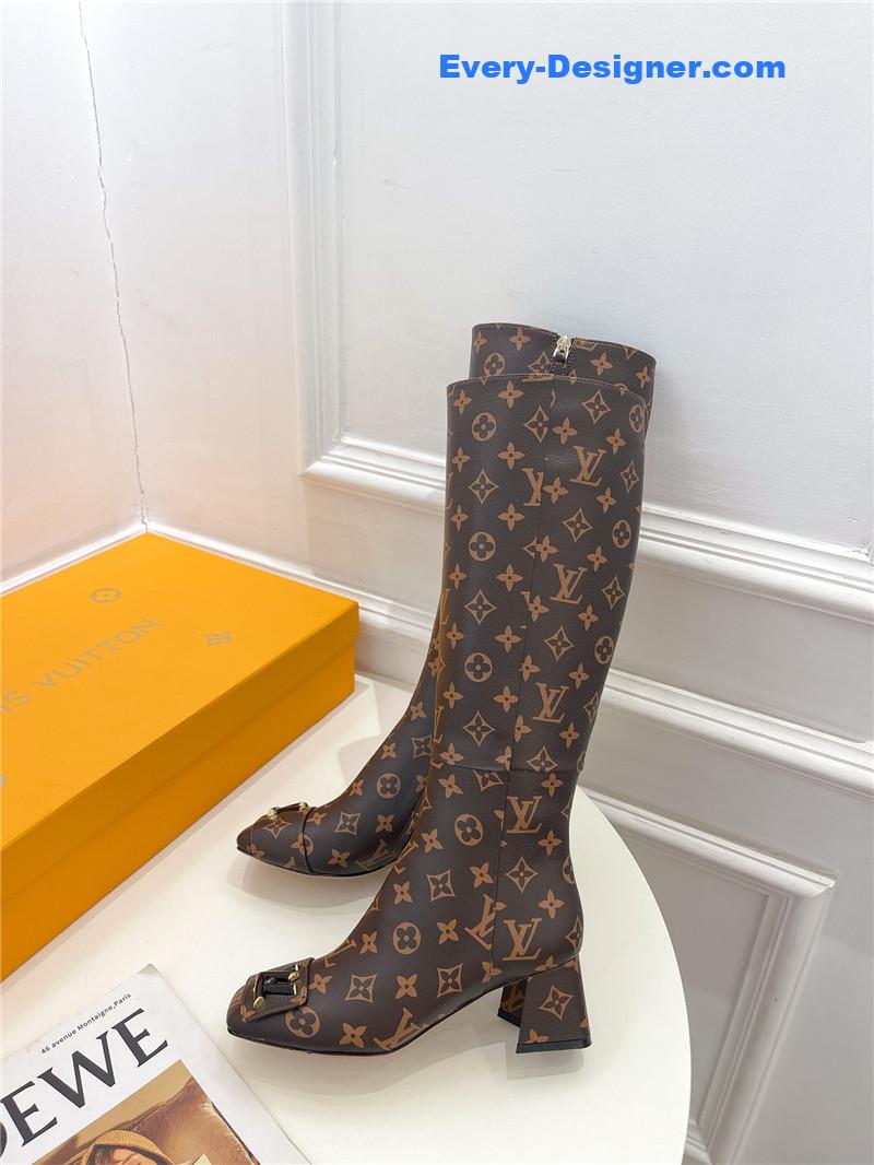 l0vis Vvtt0n lv new v-shaped chunky heel boots