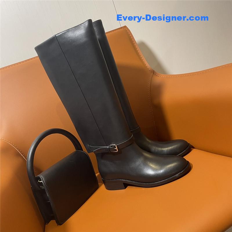 Burberry Black Knee-high Leather Riding Boots