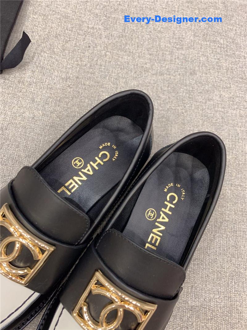 CC new double C buckle decorative loafers