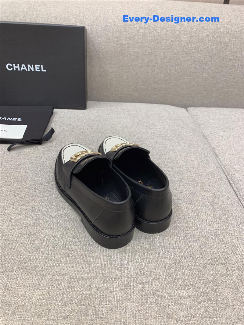 CC new double C buckle decorative loafers