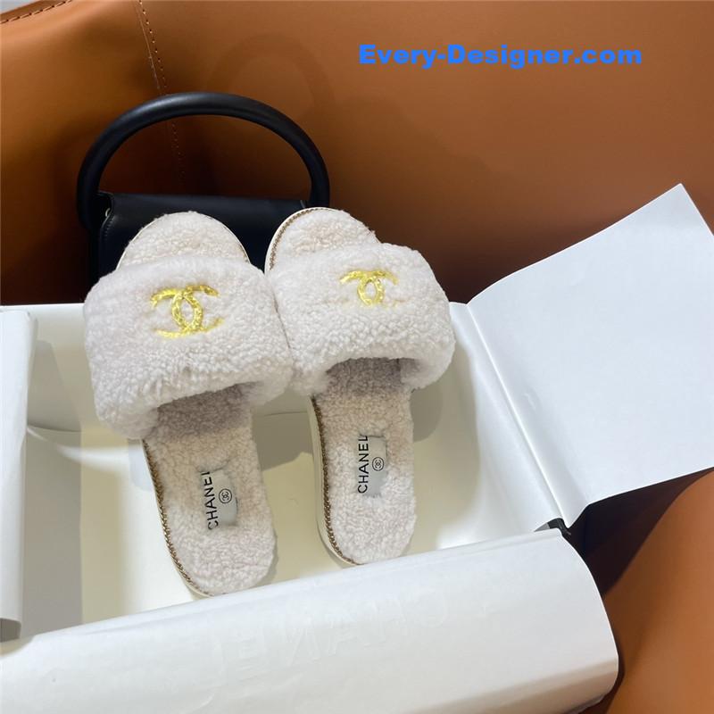 CC new fur slippers