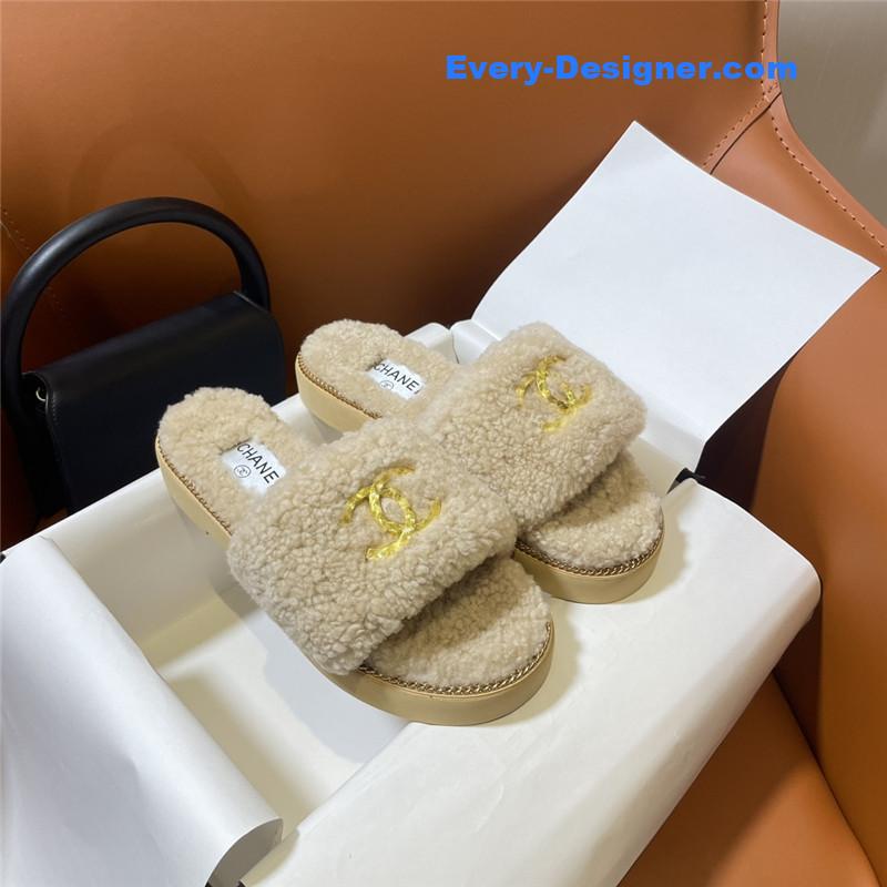 CC new fur slippers