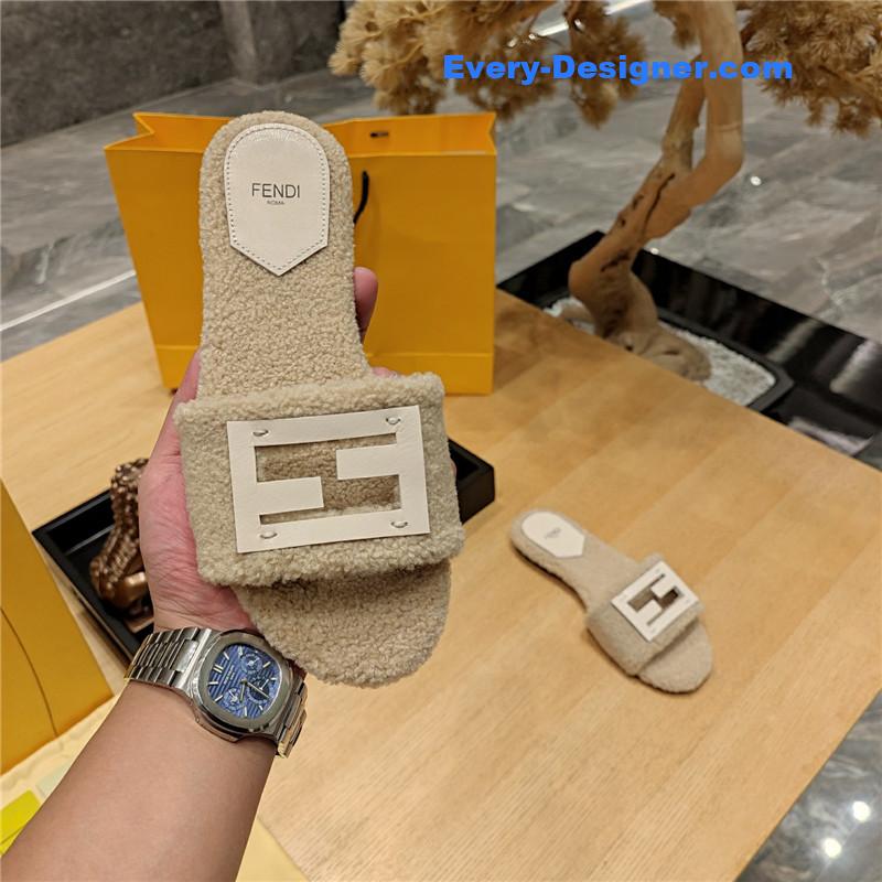 F**di lamb wool series slippers