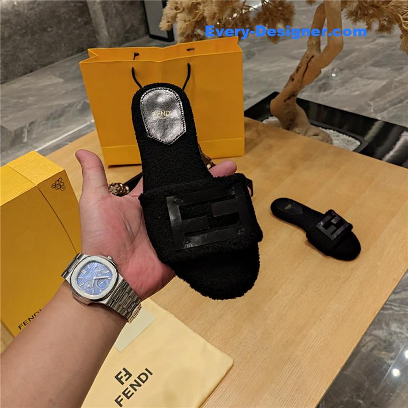 F**di lamb wool series slippers