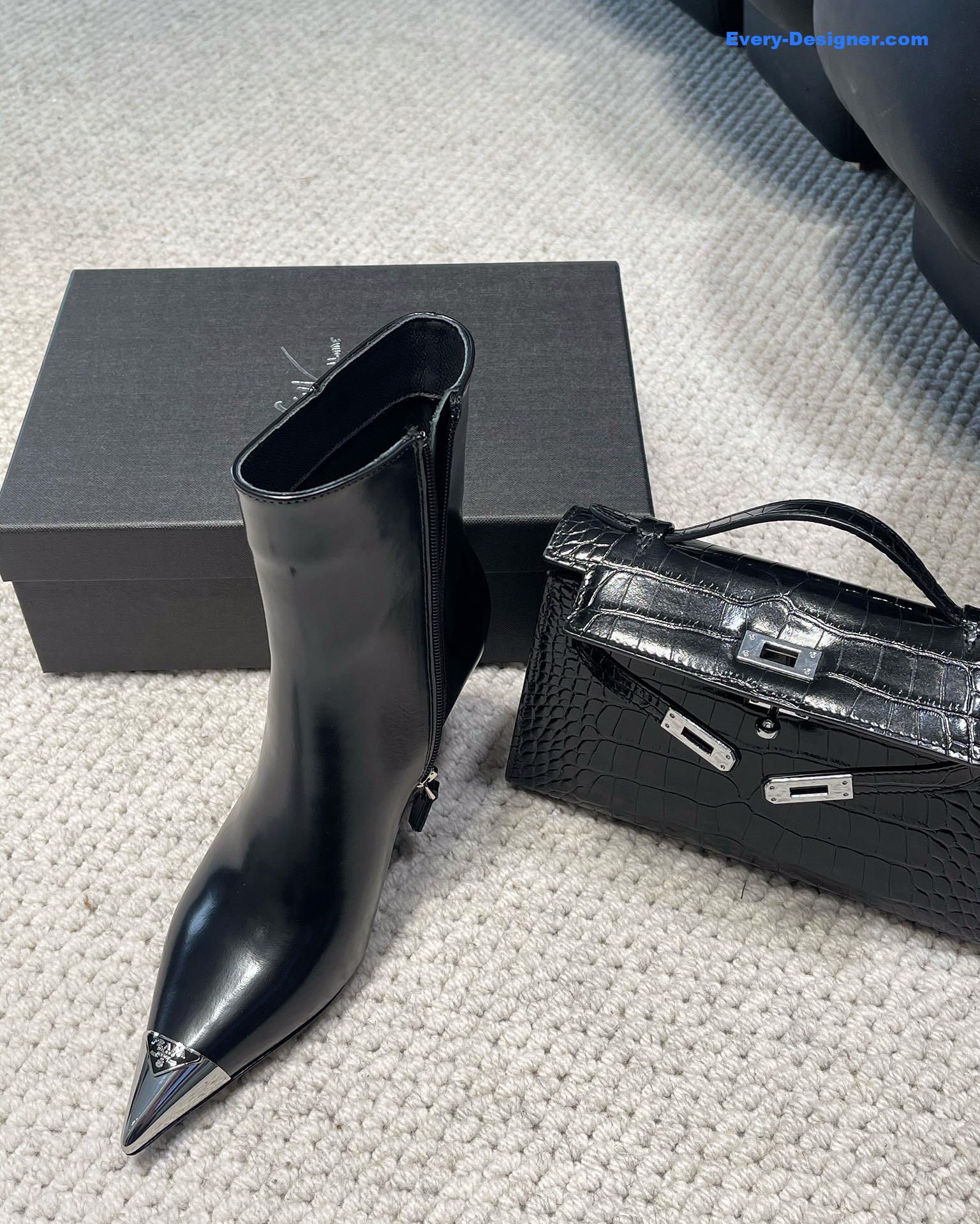 Pra*a autumn winter iron toe triangle logo ankle boots