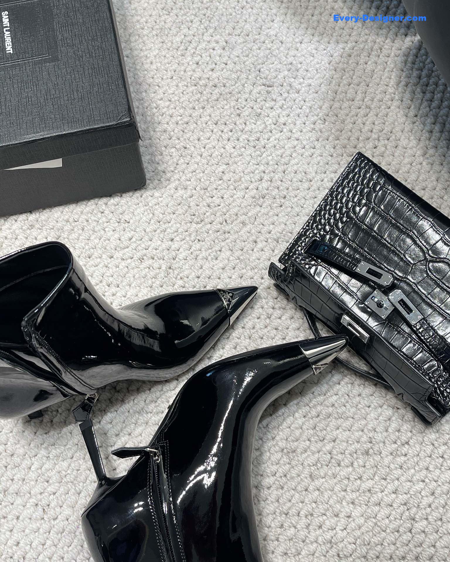 Pra*a autumn winter iron toe triangle logo ankle boots