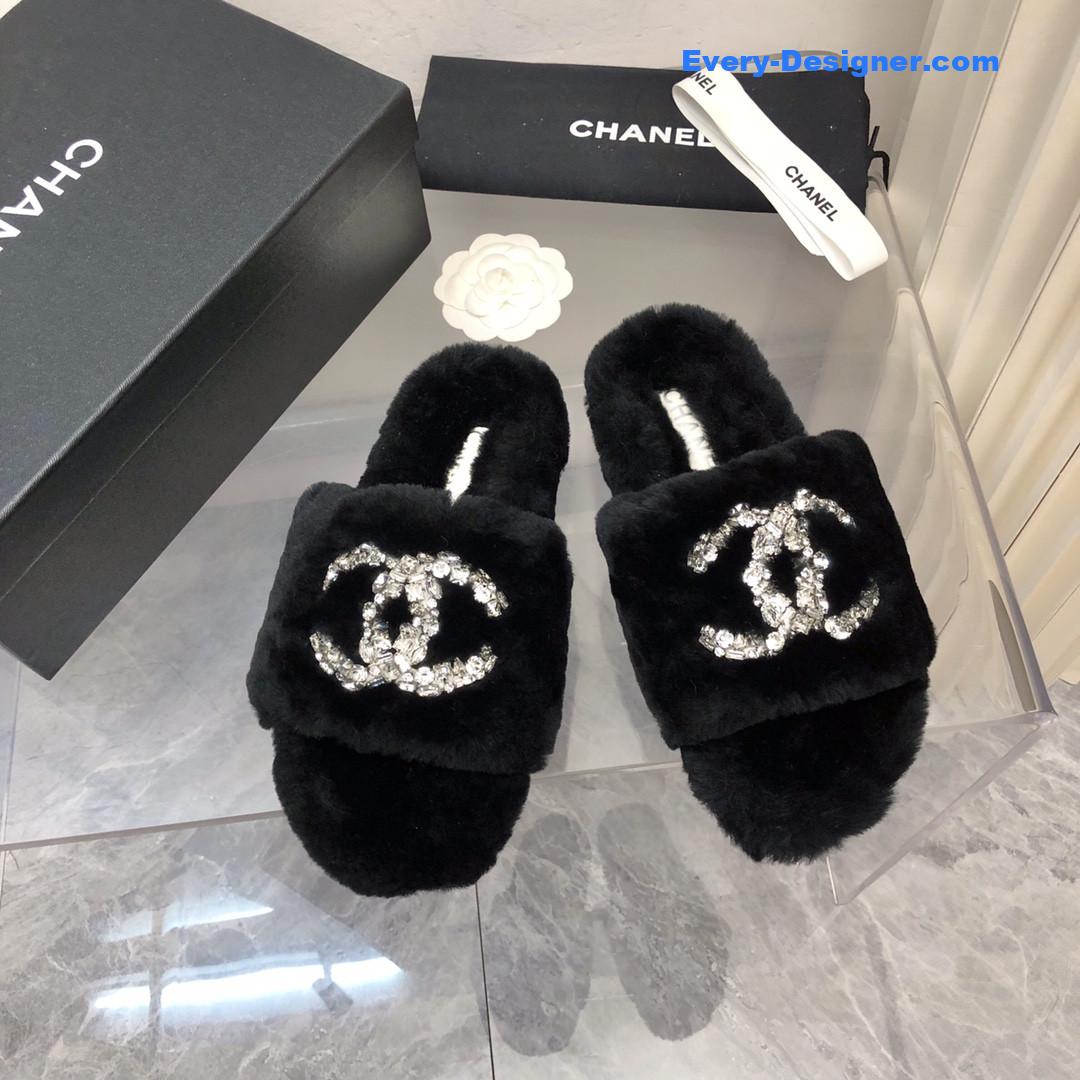 CC rhinestone hair drag