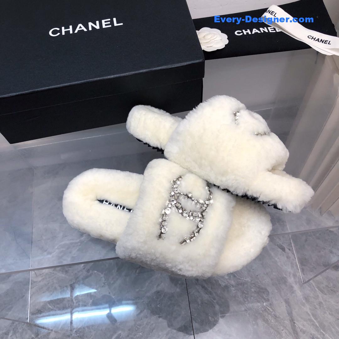 CC rhinestone hair drag