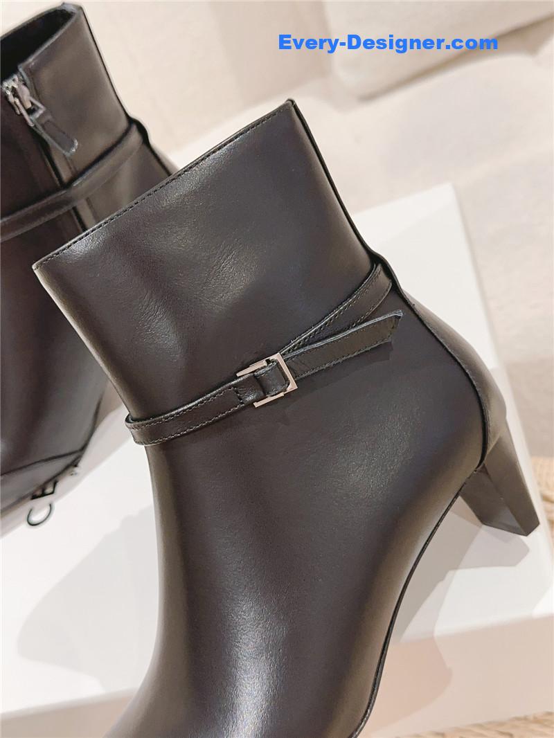Ce1i*e british pointed toe early autumn ankle boots