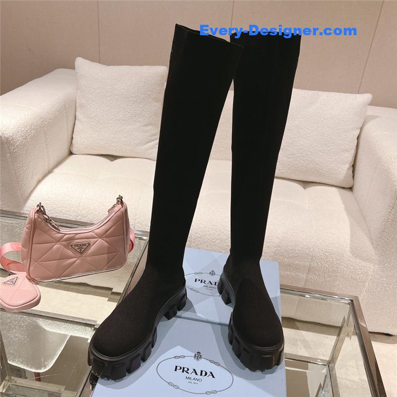 Pra*a new stretch boots