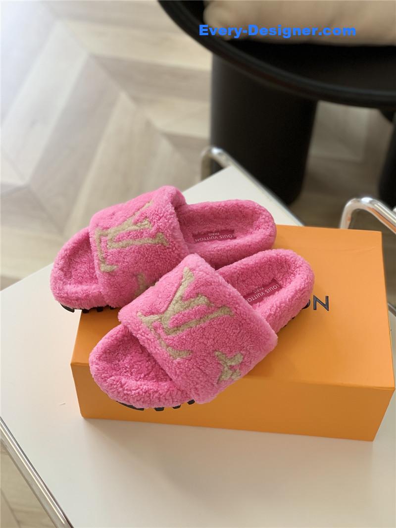 louis vuitton LV new sheepskin wool slippers