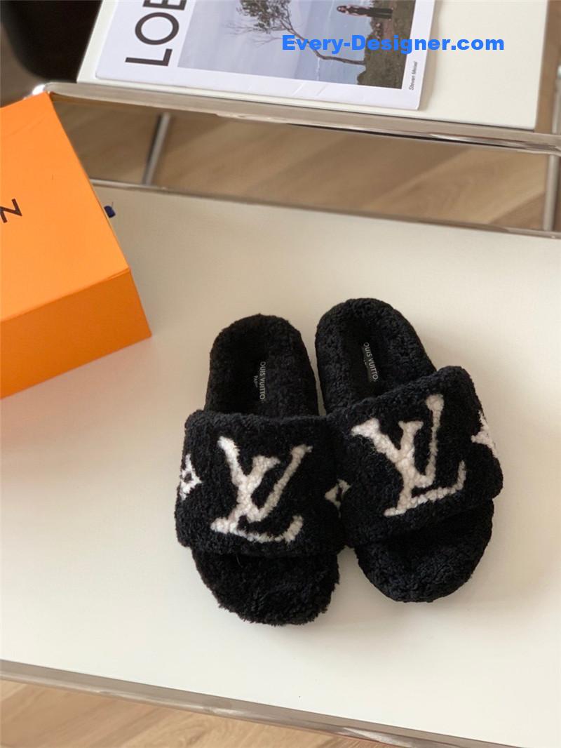 l0vis Vvtt0n lv new sheepskin wool slippers