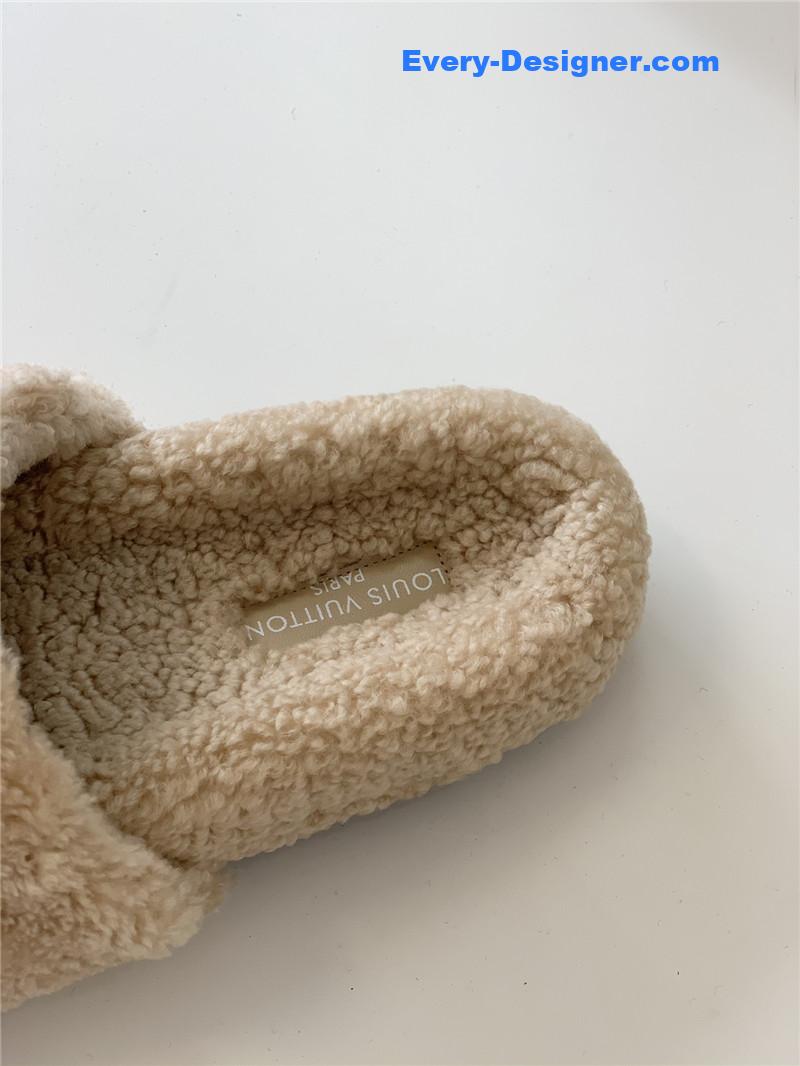 l0vis Vvtt0n lv new sheepskin wool slippers