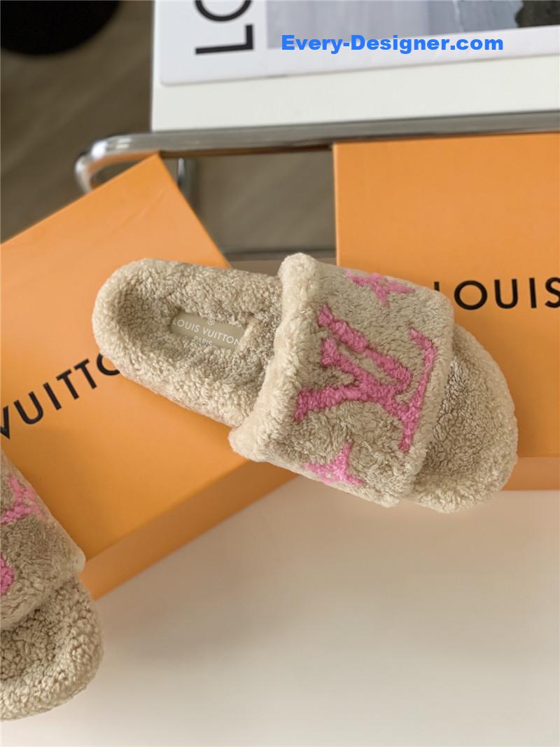 l0vis Vvtt0n lv new sheepskin wool slippers