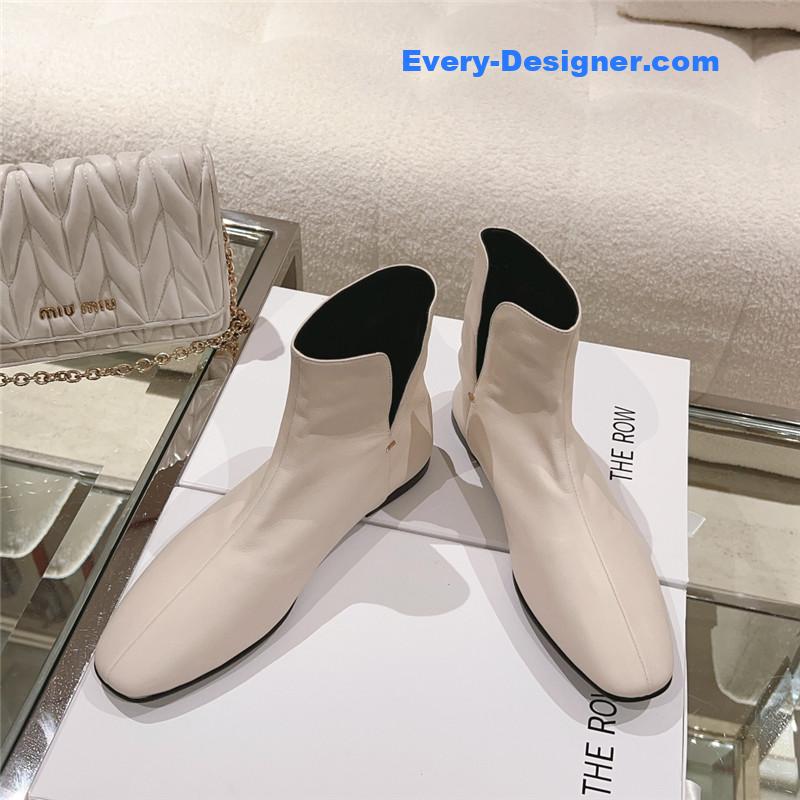 The R0w autumn and winter new flat boots