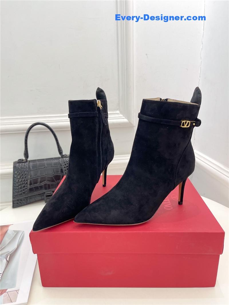 Va1e*ntin0 new high heel nude boots