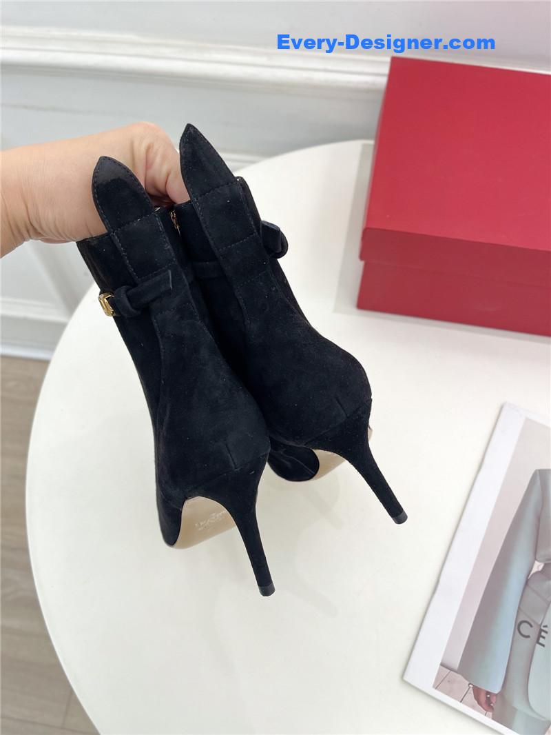 Va1e*ntin0 new high heel nude boots