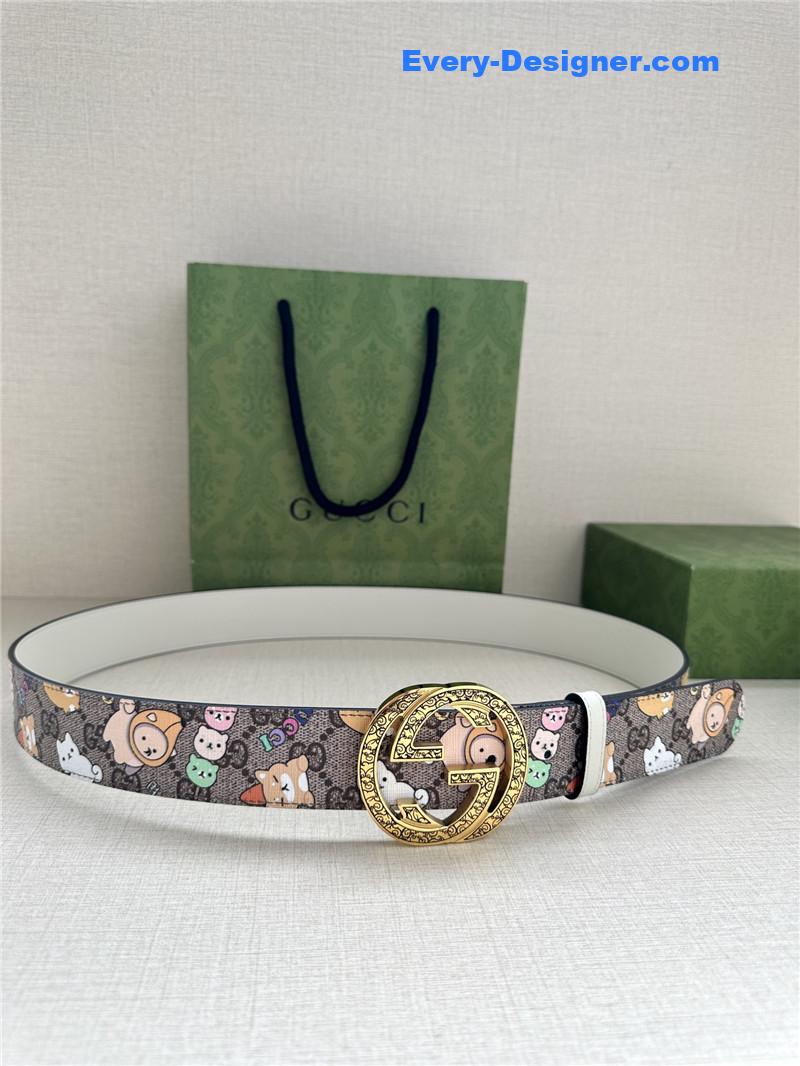 Gucci GG Supreme canvas belt