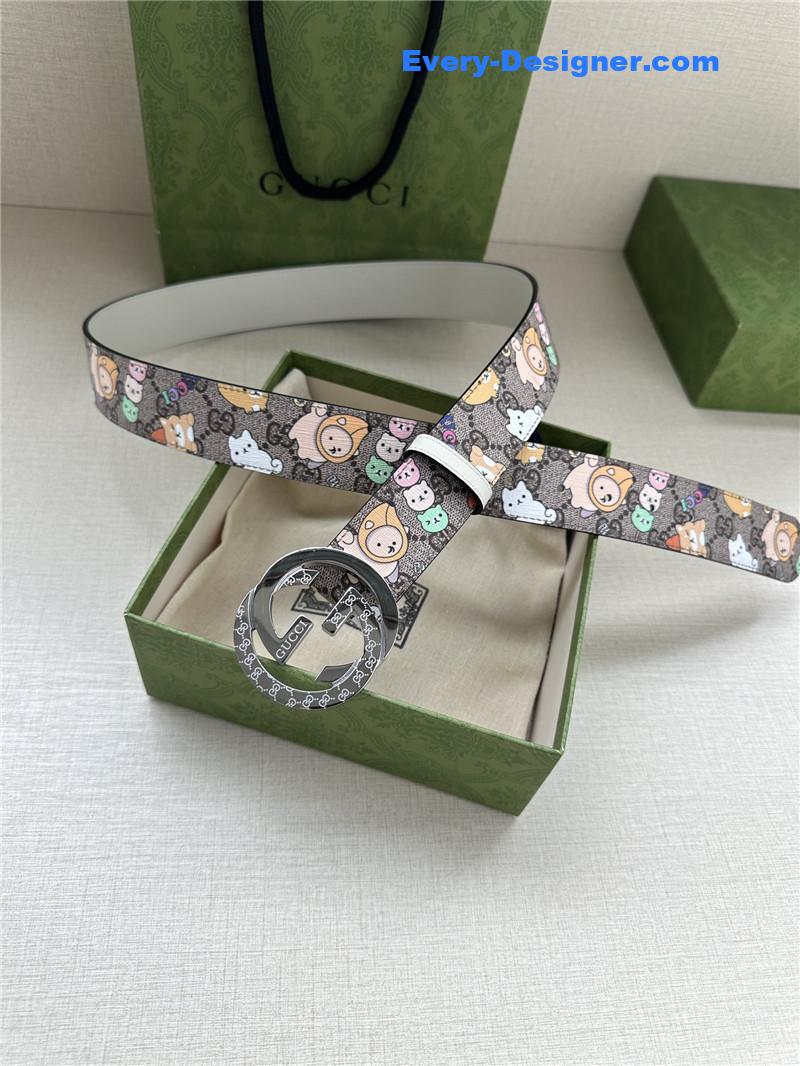 Gucci GG Supreme canvas belt