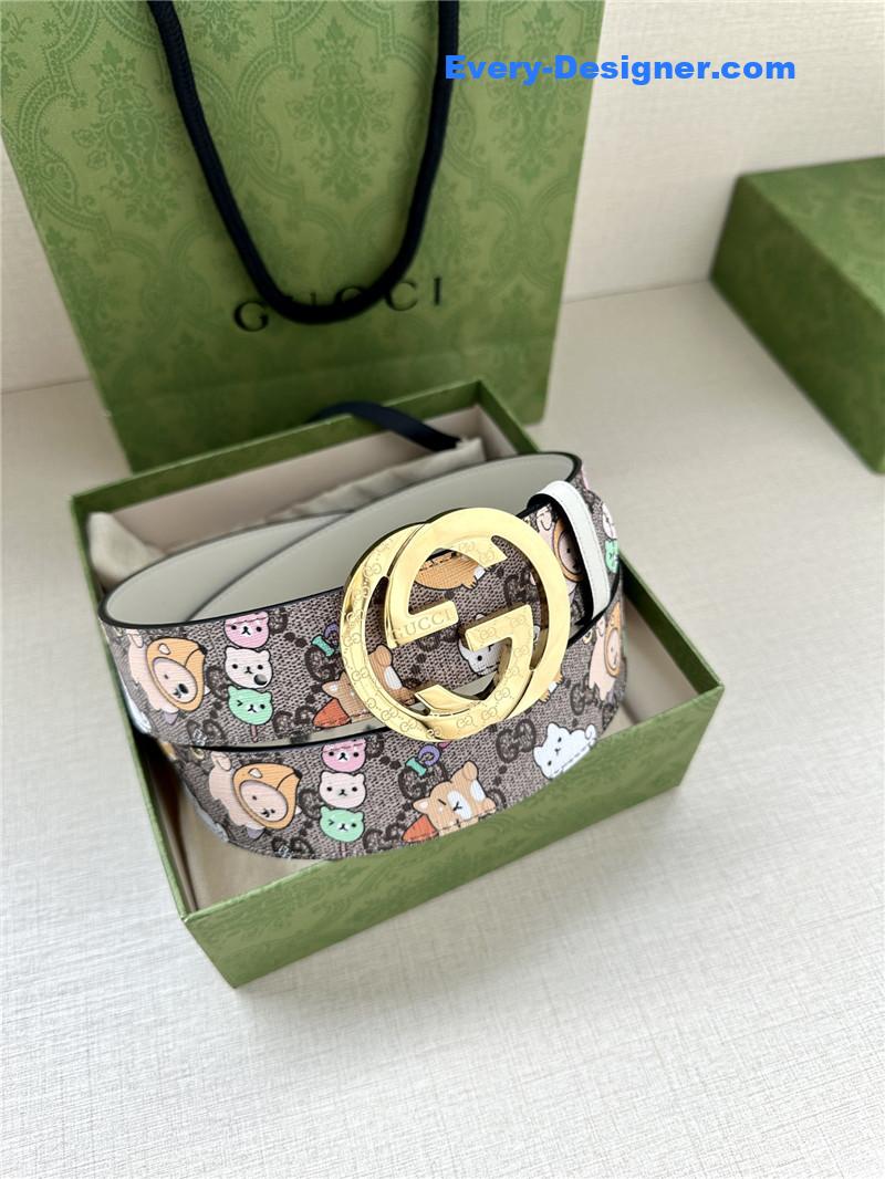 Gucci GG Supreme canvas belt