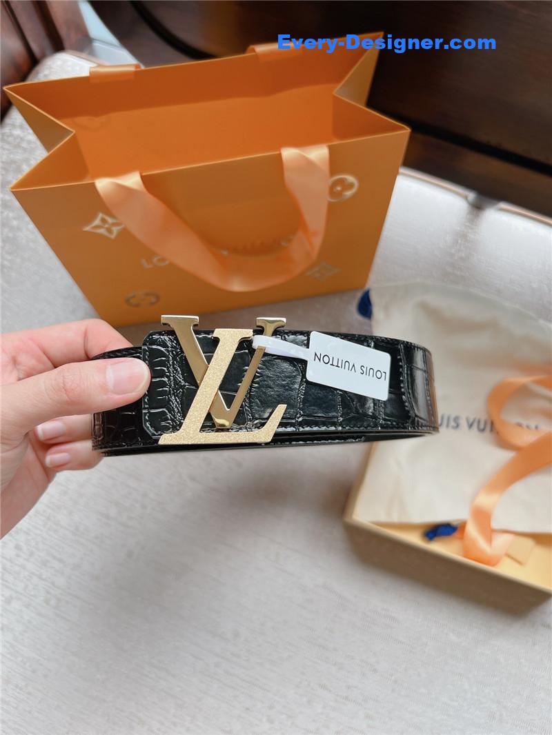 l0vis Vvtt0n lv classic belt