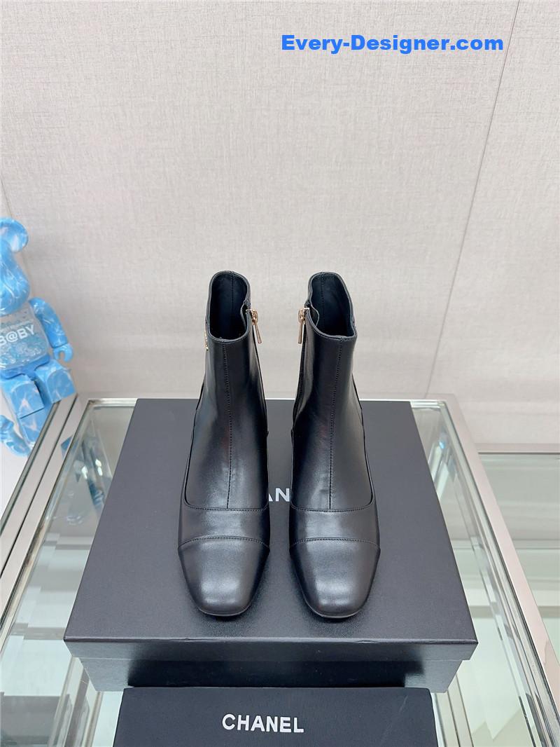 CC chunky heel stitching ankle boots