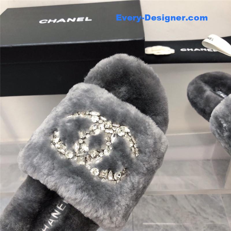 CC fur slippers
