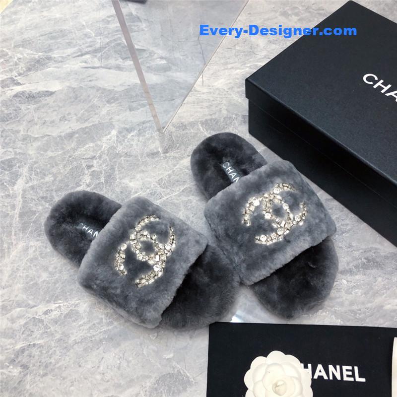 CC fur slippers