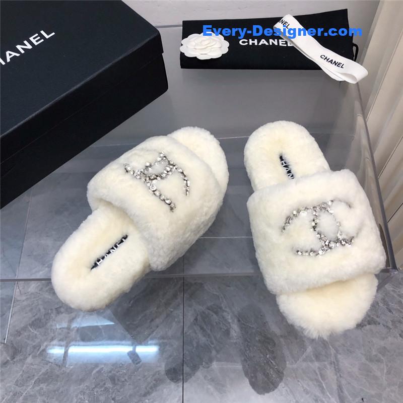 CC fur slippers