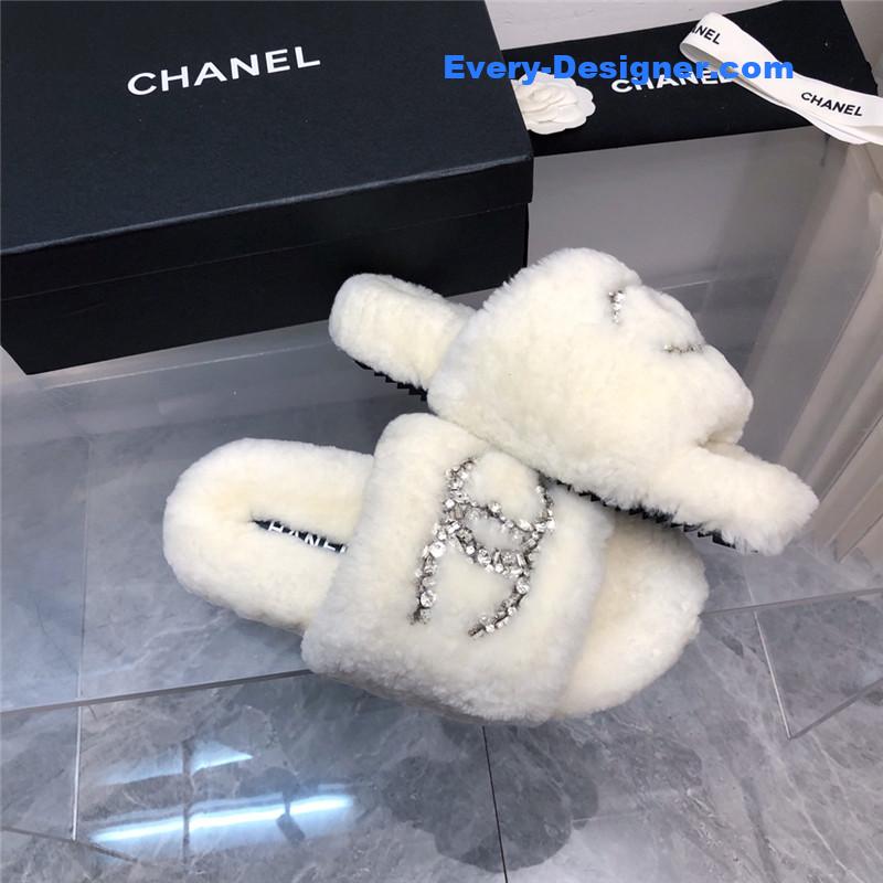 CC fur slippers