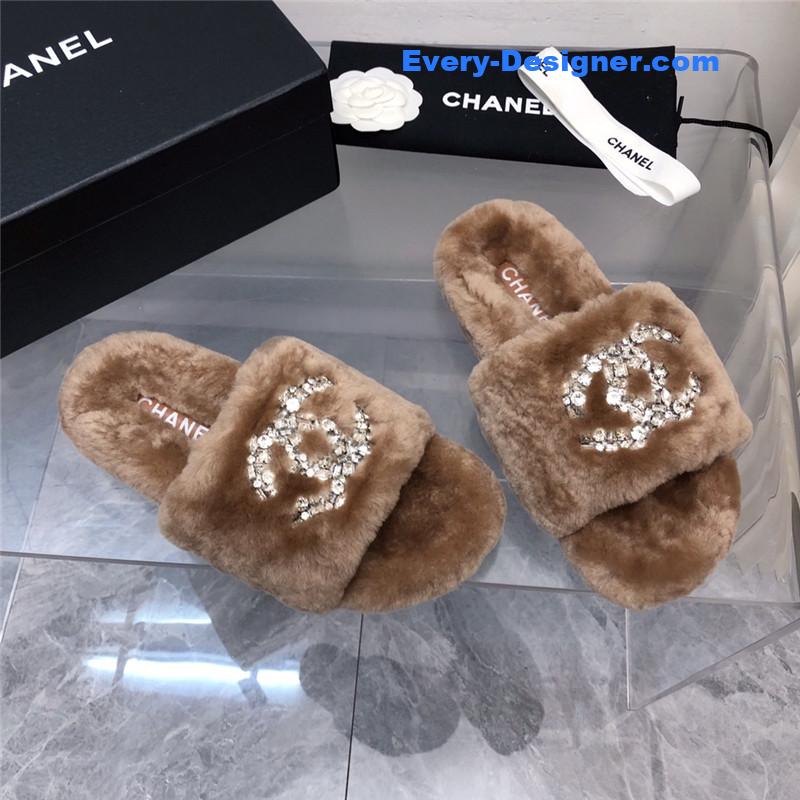 CC fur slippers