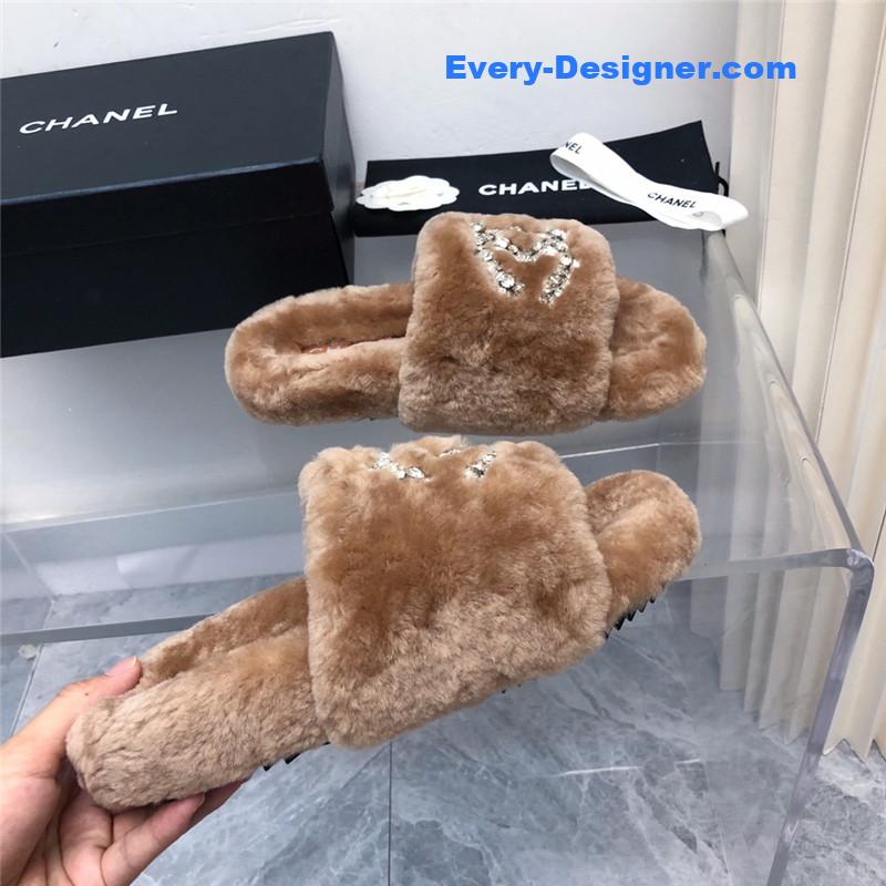 CC fur slippers