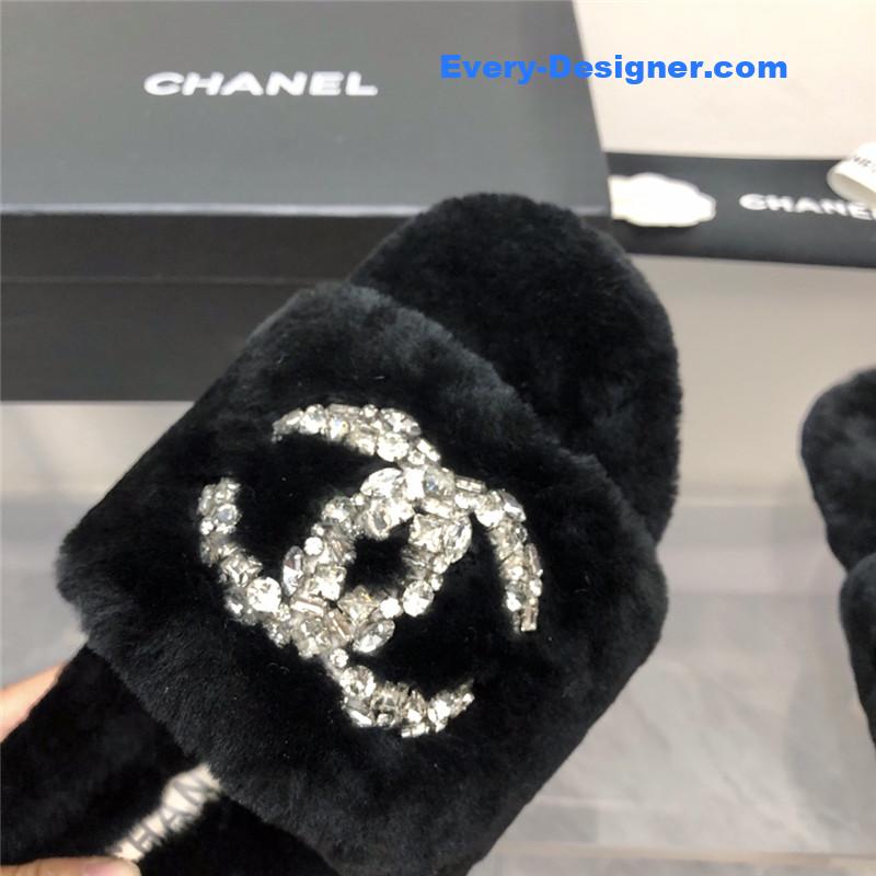 CC fur slippers