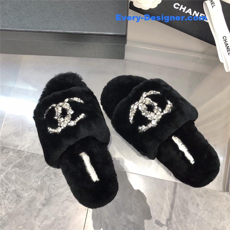 CC fur slippers