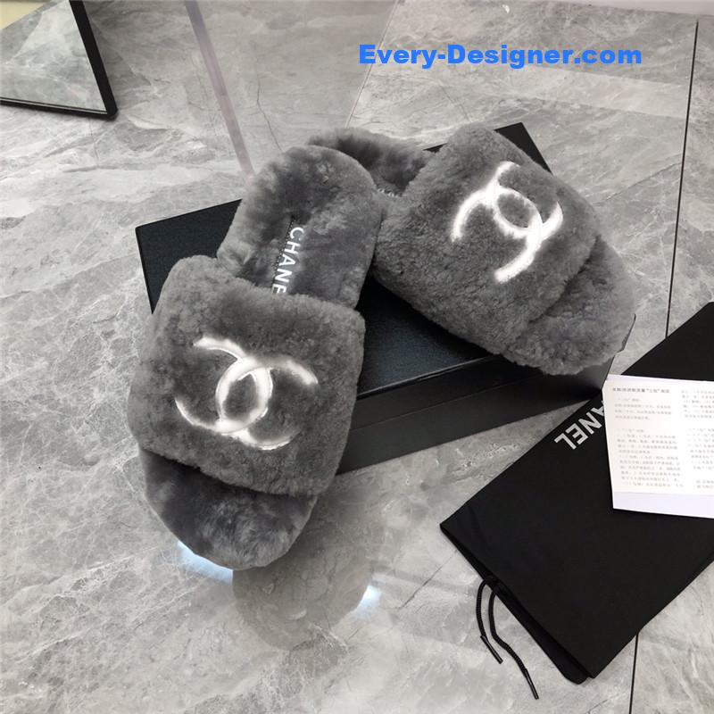 CC fur slippers
