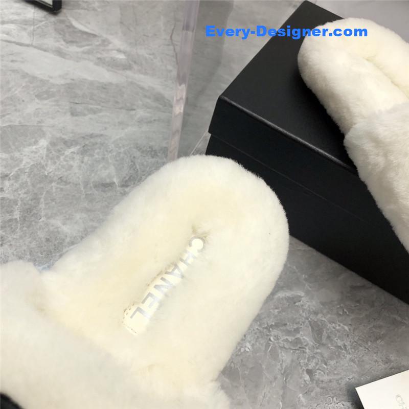 CC fur slippers
