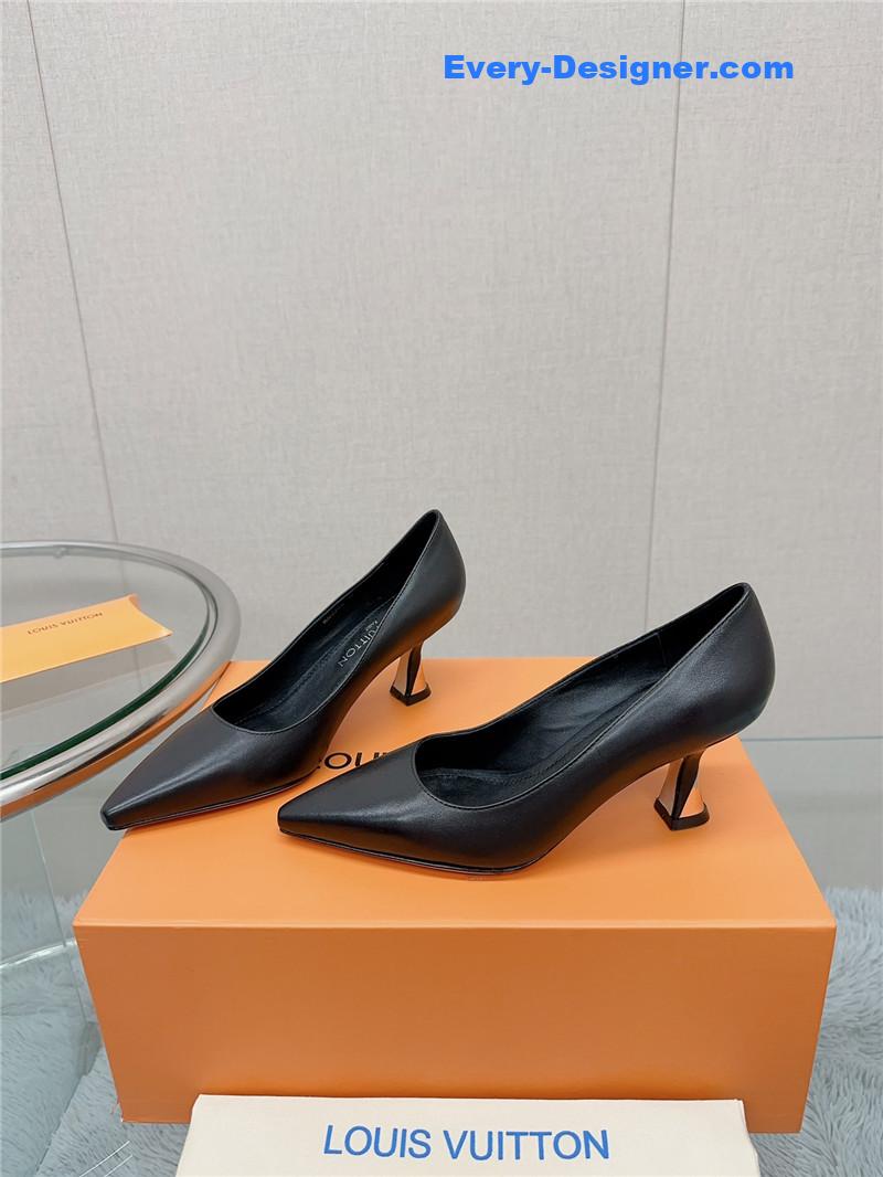 l0vis Vvtt0n lv early spring new high-heeled shoes