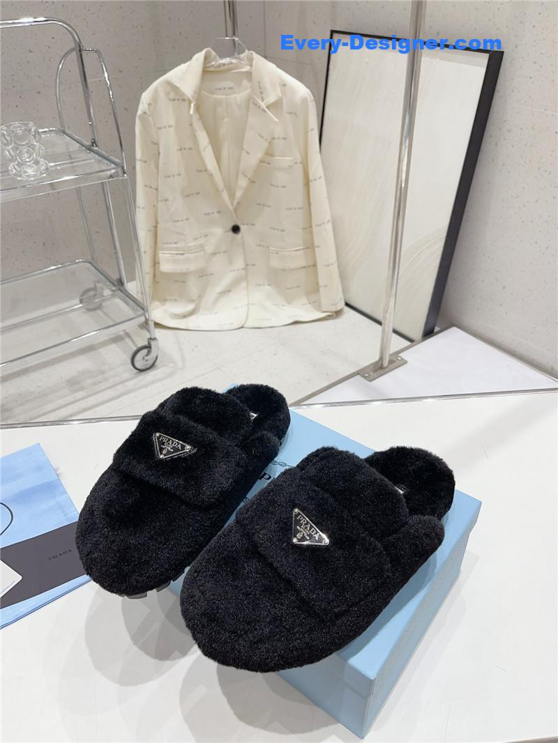 Pra*a autumn winter fur slippers