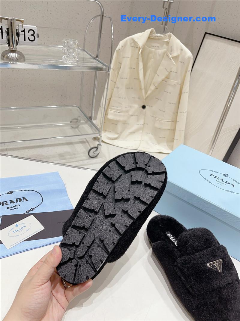 Pra*a autumn winter fur slippers