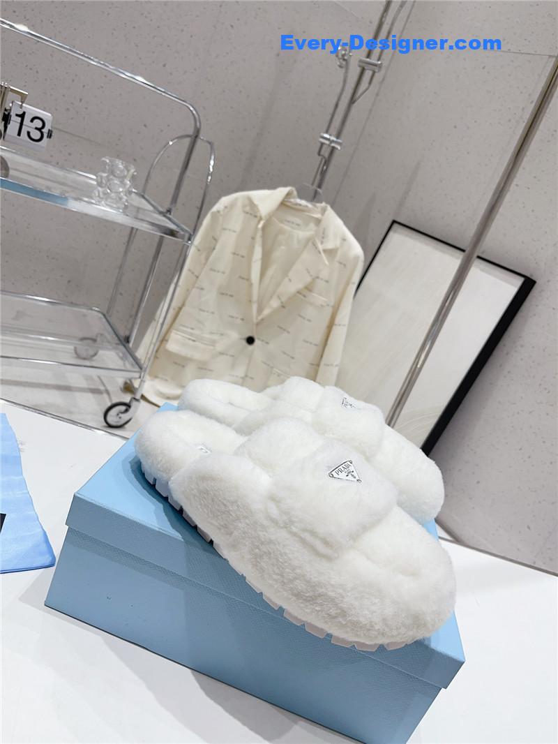 Pra*a autumn winter fur slippers